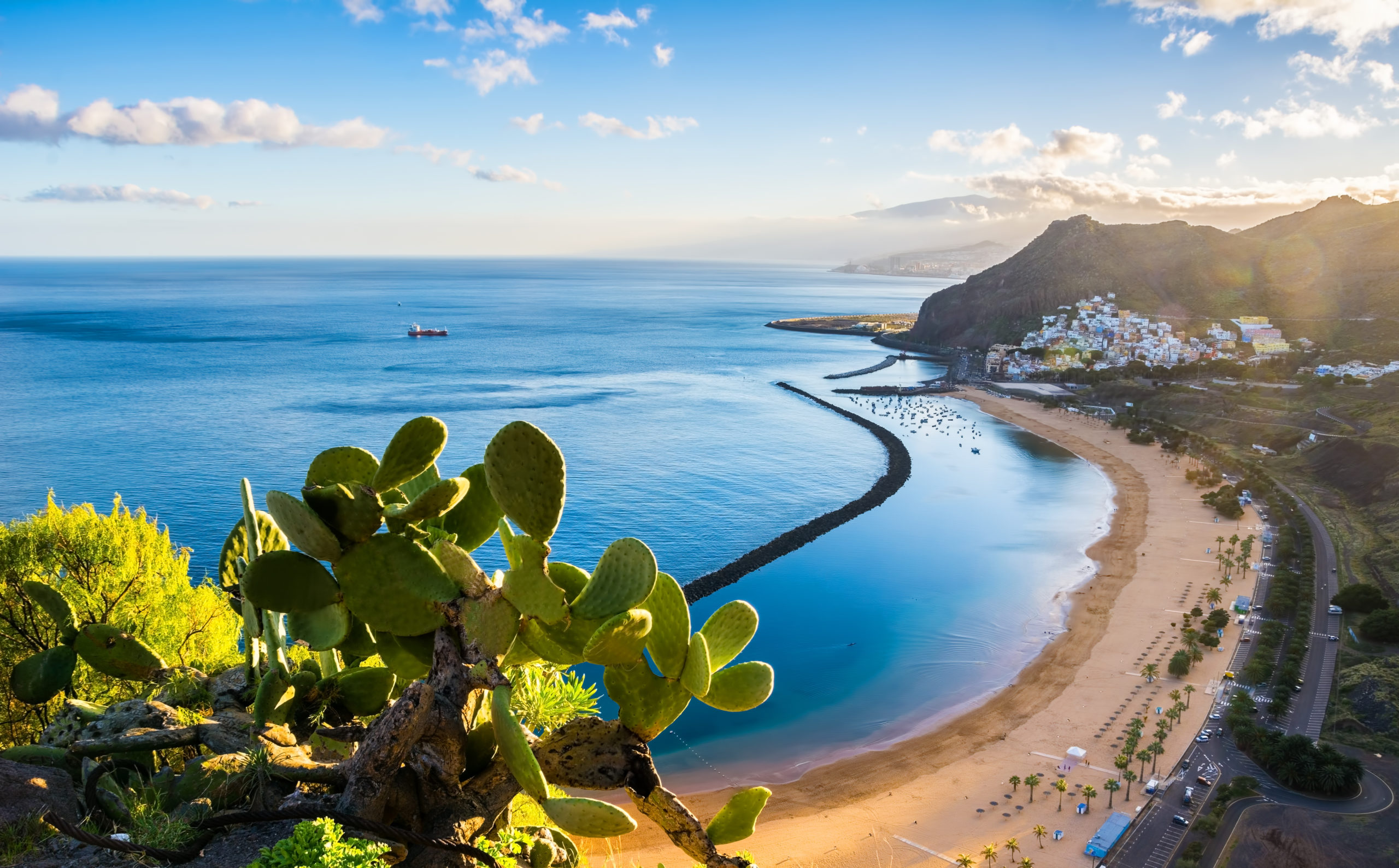 canary islands best time to travel